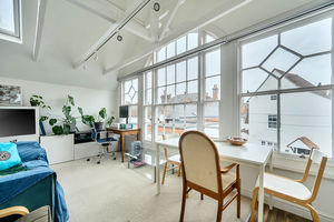 Photo 25- click for photo gallery